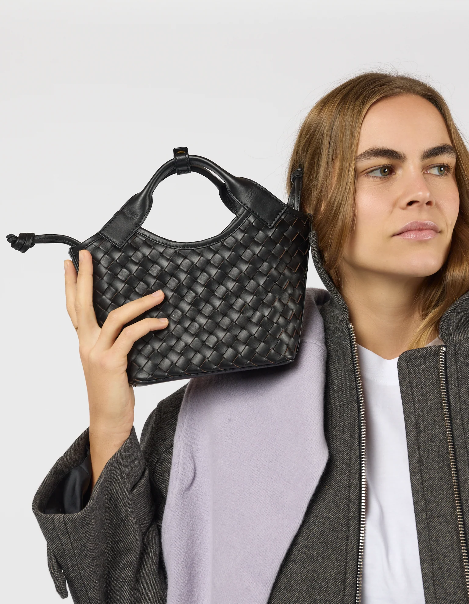 O My Bag O My Bag Mara Mini Tas Woven Classic Zwart Leer