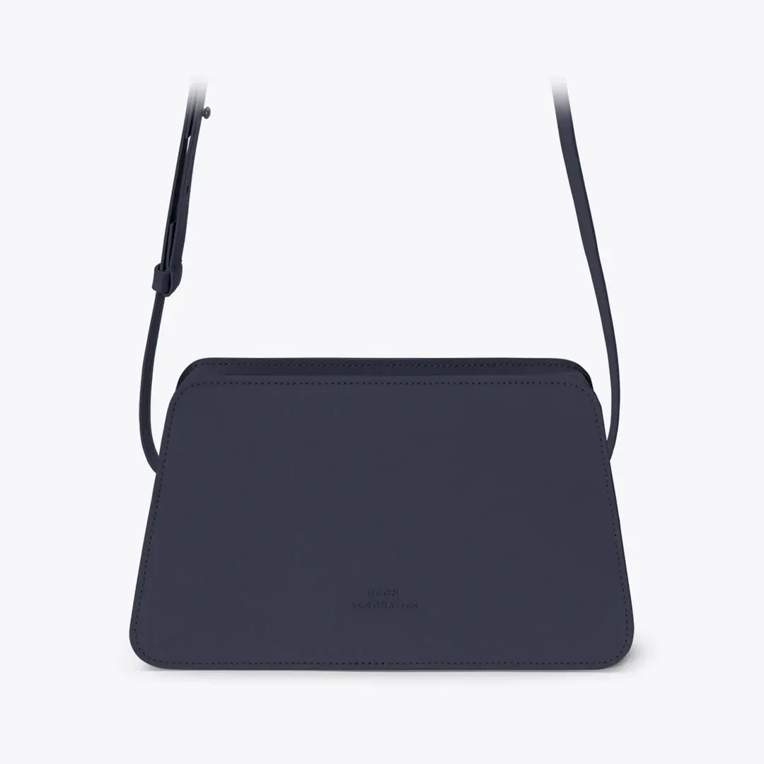 Ucon Acrobatics Ucon Acrobatics Kiomi Bag Lotus Infinity Dark Navy