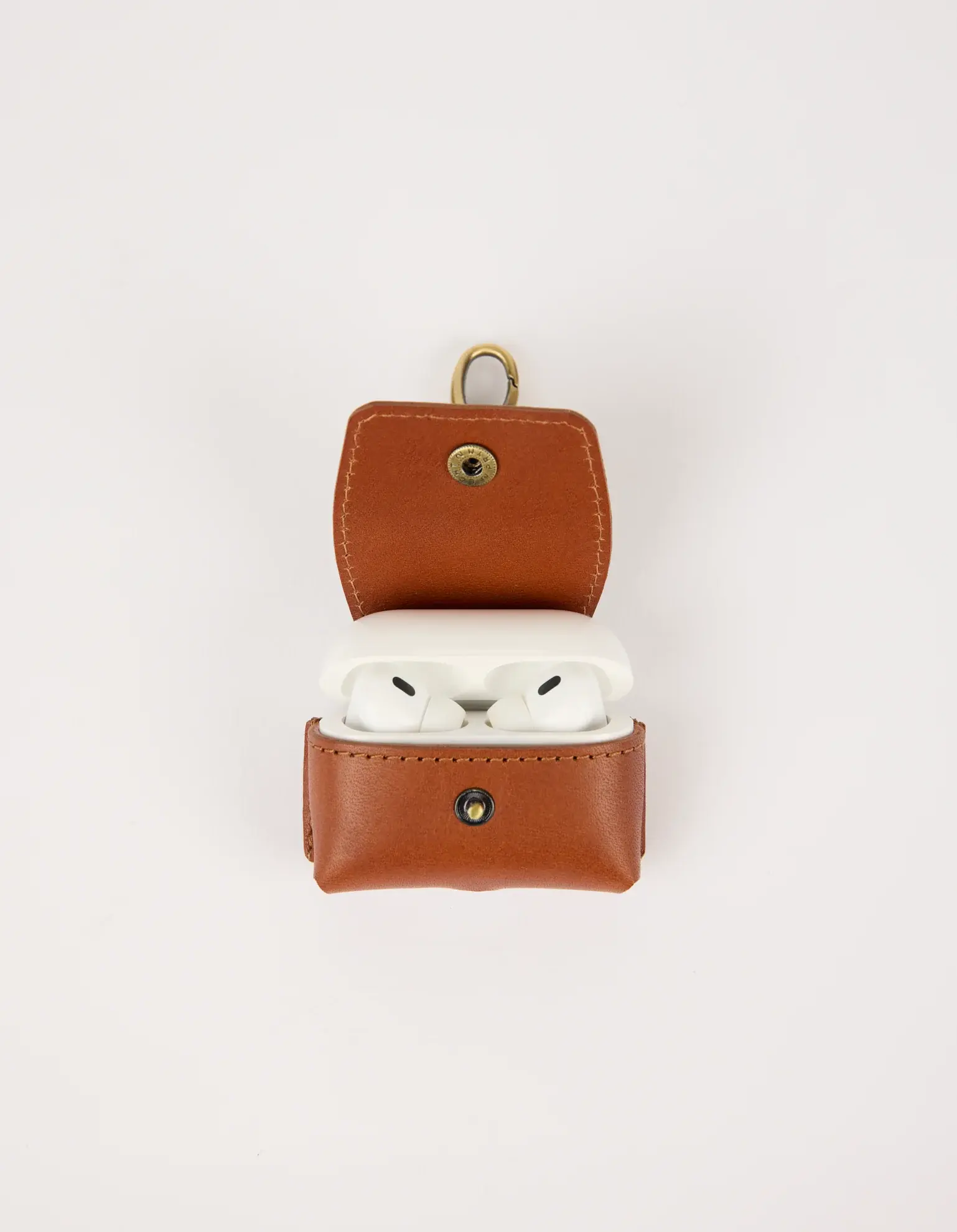 O My Bag O My Bag Airpods Case Classic Leather