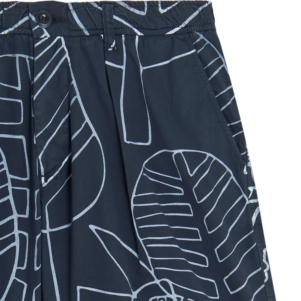 Bask in the Sun Bask In The Sun Moon Alfredo Short