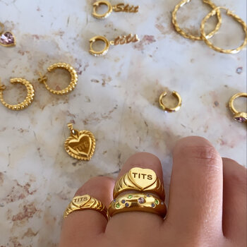 T.I.T.S. Big Heart Ring Gold