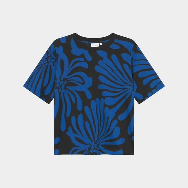 Dedicated Dedicated T-shirt Vadstena Big Flowers Blue