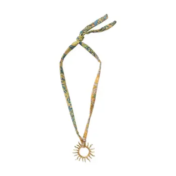 A Beautiful Story Statement Sun Sari Ketting Messing