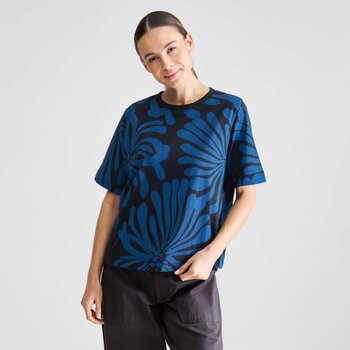 Dedicated T-shirt Vadstena Big Flowers Blue