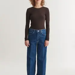 Basic Apparel Ludmilla LS Tee Chocolate Torte