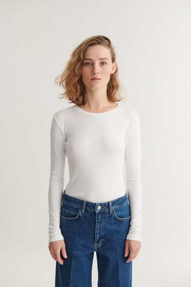 Basic Apparel Ludmilla LS Tee Bright White