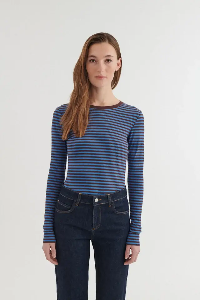 Basic Apparel Basic Apparel Ludmilla LS Tee Riviera - Chicory Coffee