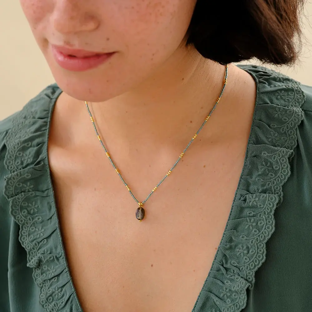 A Beautiful Story A Beautiful Story Wishing Labradorite Necklace Gold