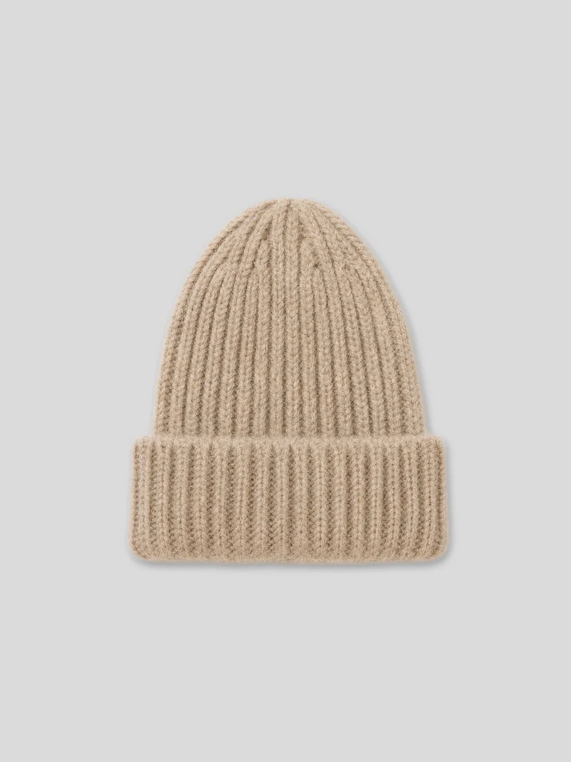 The Knitwit Stable The Knitwit Stable Beanie Waver