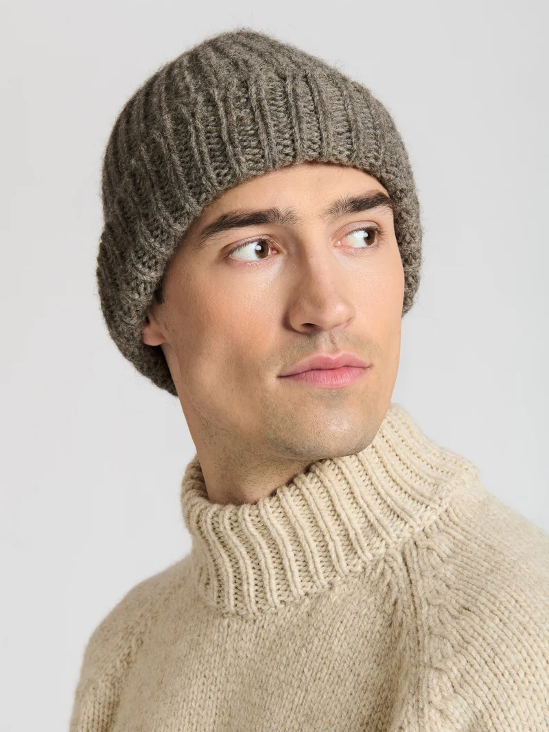 The Knitwit Stable The Knitwit Stable Beanie Waver