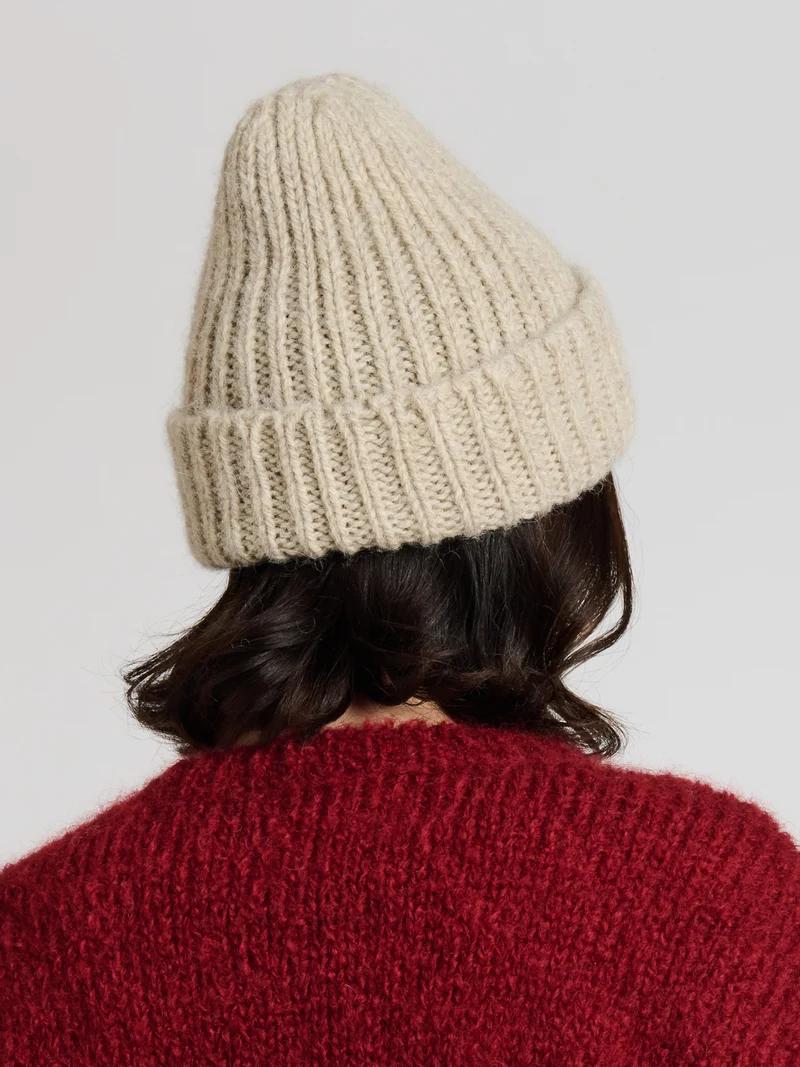 The Knitwit Stable The Knitwit Stable Beanie Waver