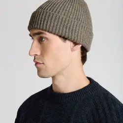 The Knitwit Stable Muts Gaasp