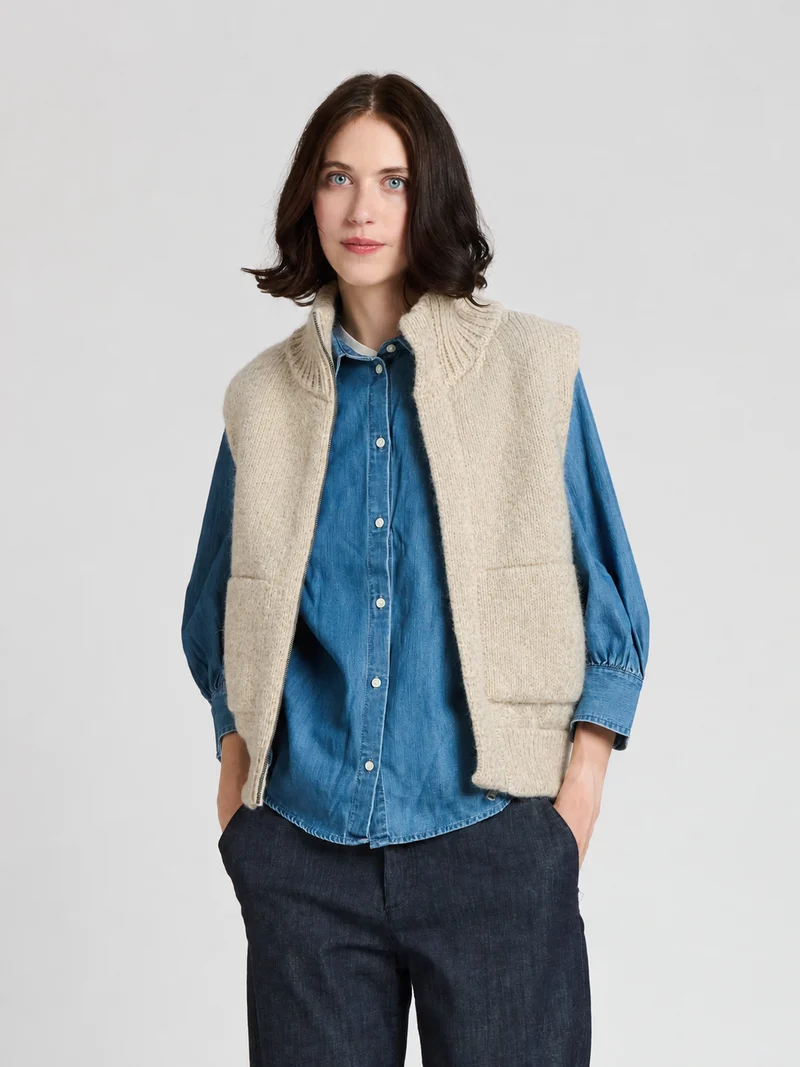 The Knitwit Stable The Knitwit Stable Vest Riet Beige Melange