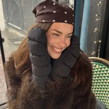 Markberg Caia Puffer Wanten Zwart