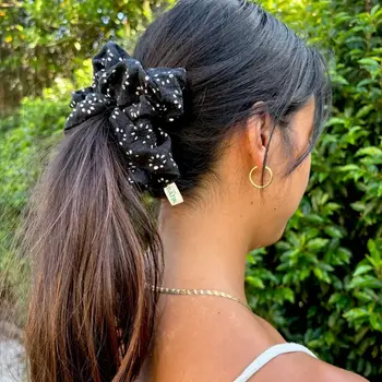 STUDIO BATIK BATIK Scrunchie Titik