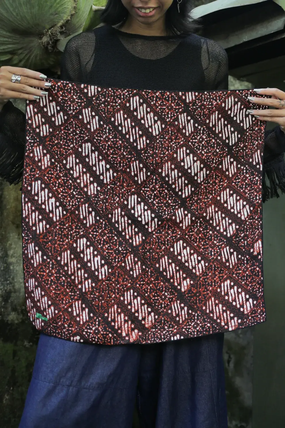 STUDIO BATIK BATIK Studio Batik Batik Bandana Bumi