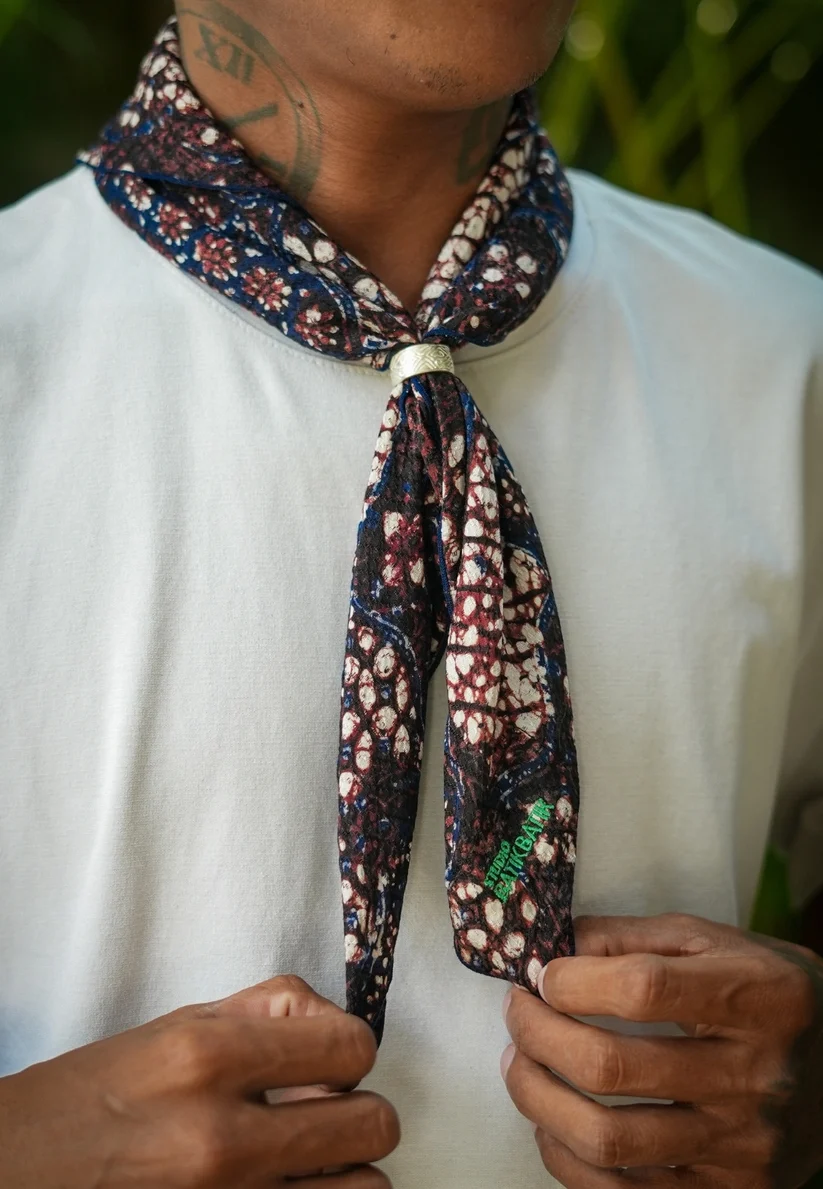 STUDIO BATIK BATIK Studio Batik Batik Bandana Mozaik