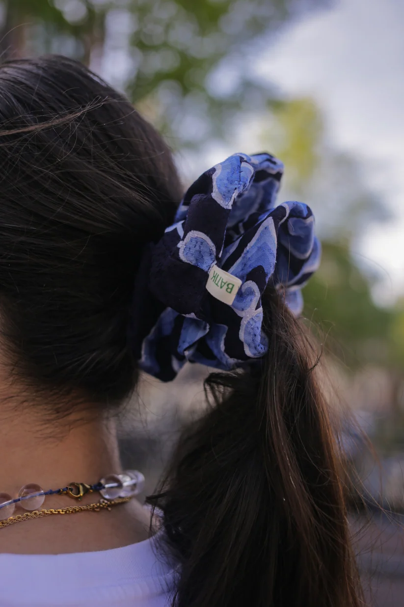 STUDIO BATIK BATIK Studio Batik Batik Scrunchie Mega Mendung