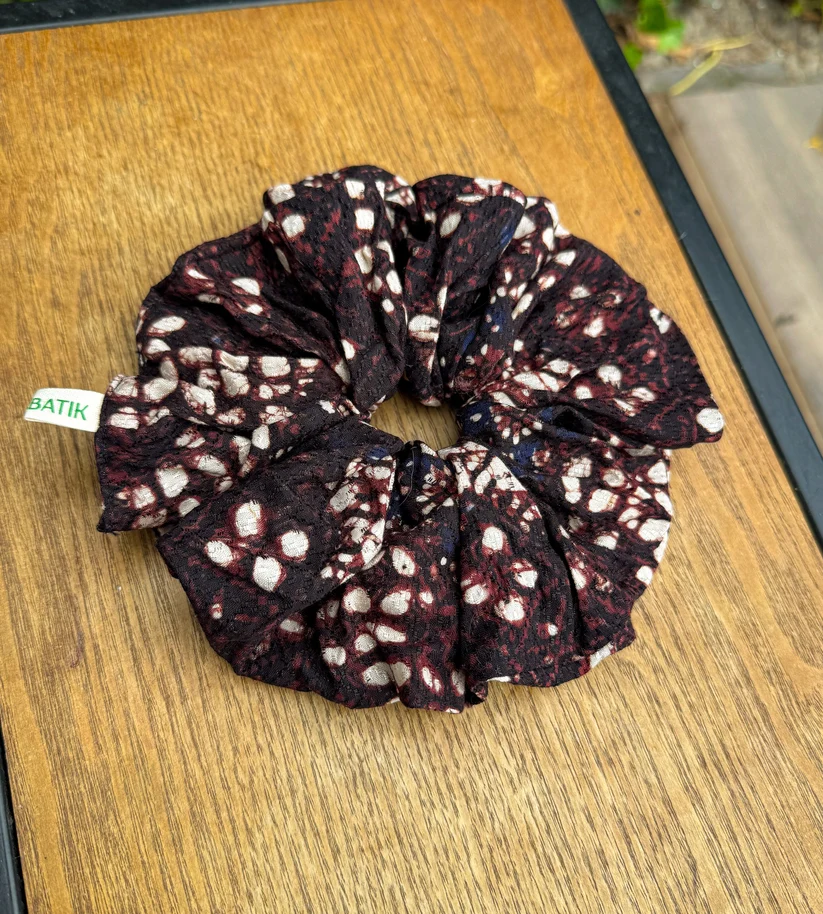 STUDIO BATIK BATIK Studio Batik Batik Scrunchie Mozaik