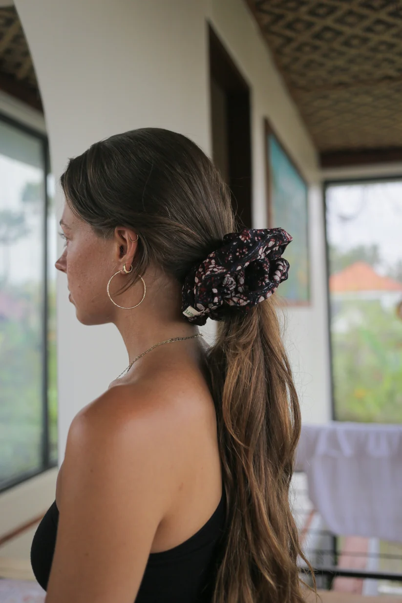 STUDIO BATIK BATIK Studio Batik Batik Scrunchie Mozaik