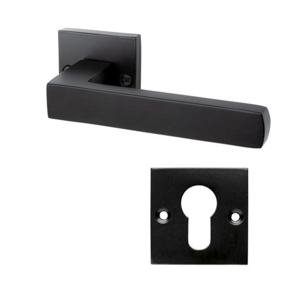 Mooi Deurbeslag Deurklink Nova mat zwart met vierkante cilinderrozetten