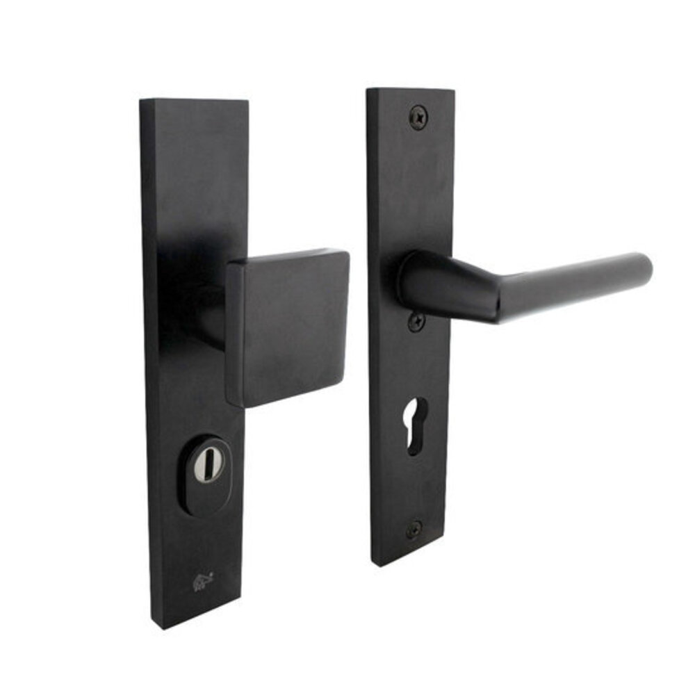 Intersteel - SKG3 Veiligheidsbeslag met kerntrekbeveiliging en knop/klink met rechthoekig schild Intersteel - SKG3 Veiligheidsbeslag met kerntrekbeveiliging en knop/klink met rechthoekig schild