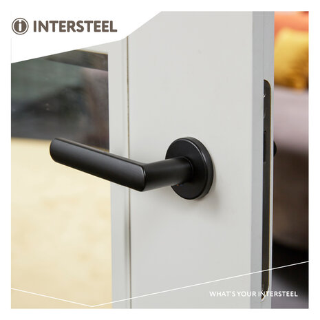 Intersteel Deurklink Sora met rozet mat zwart