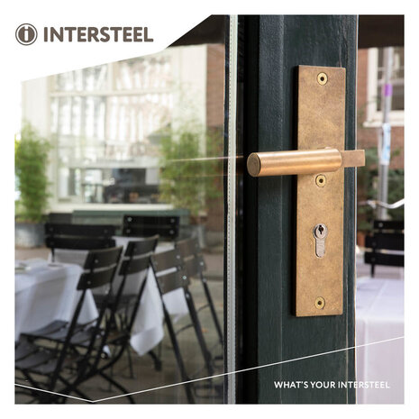 Intersteel Veiligheidsbeslag SKG3 rechthoekig profielcilincergat 72mm messing getrommeld voordeurbeslag