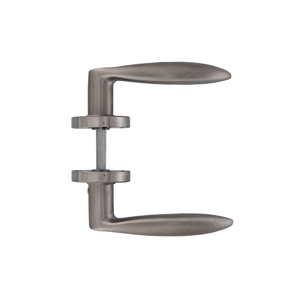 Intersteel Deurklink Massief afgerond geveerd op rozet 53x10 met ring geborsteld RVS Intersteel Deurklink Massief afgerond geveerd op rozet 53x10 met ring geborsteld RVS