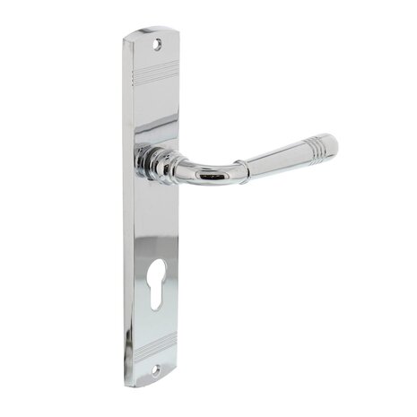 Intersteel Deurklink Emily op schild cilindergat 72mm chroom Intersteel Deurklink Emily op schild cilindergat 72mm chroom