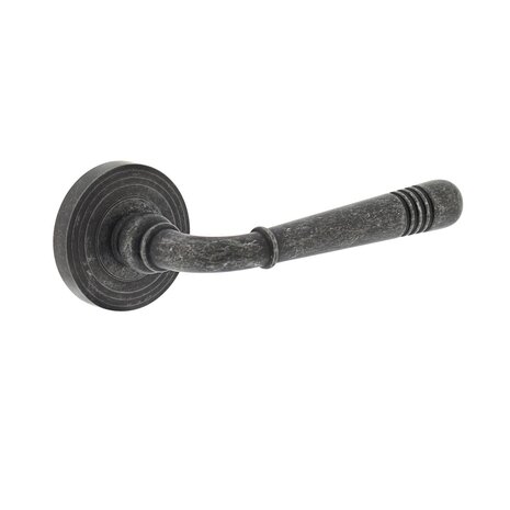 Intersteel Deurklink Emily op rozet oud grijs Intersteel Deurklink Emily op rozet oud grijs