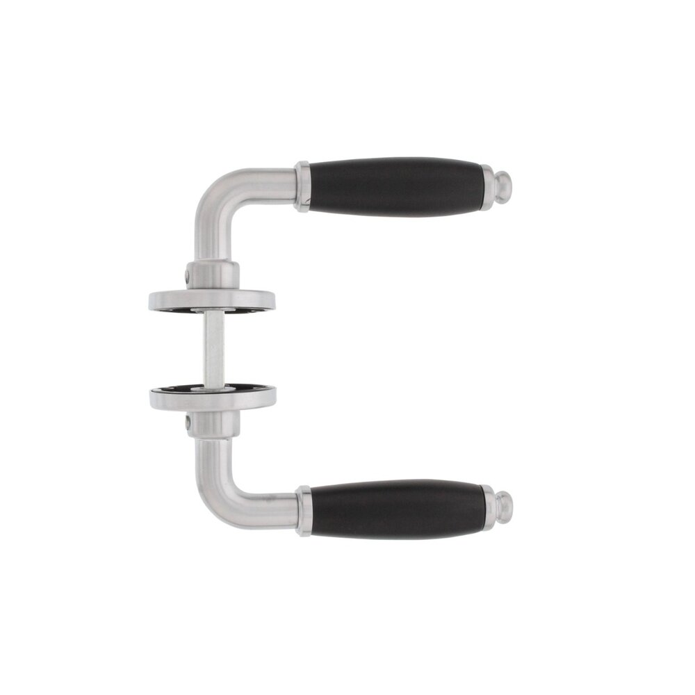 Intersteel Deurklink Courgette met rozet verdekt mat chroom Intersteel Deurklink Courgette met rozet verdekt mat chroom