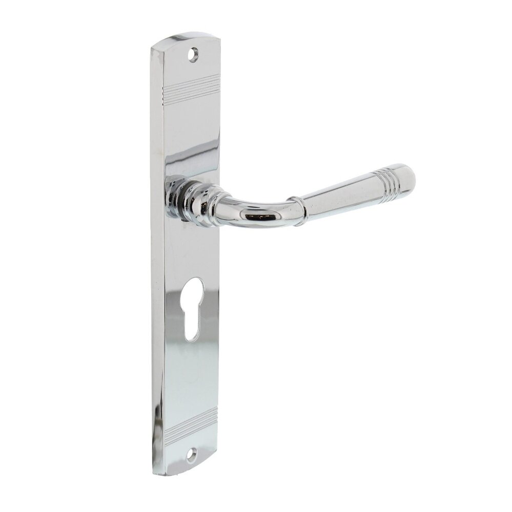 Intersteel Deurklink Emily op schild profielcilindergat 55mm chroom Intersteel Deurklink Emily op schild profielcilindergat 55mm chroom