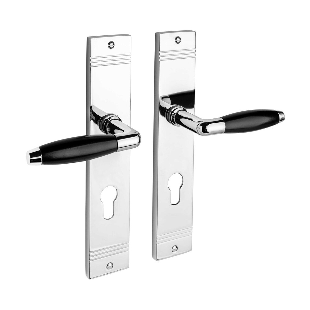 De Oude Deurklink Klassiek geveerde deurklink op schild cilindergat 72mm glanzend nikkel