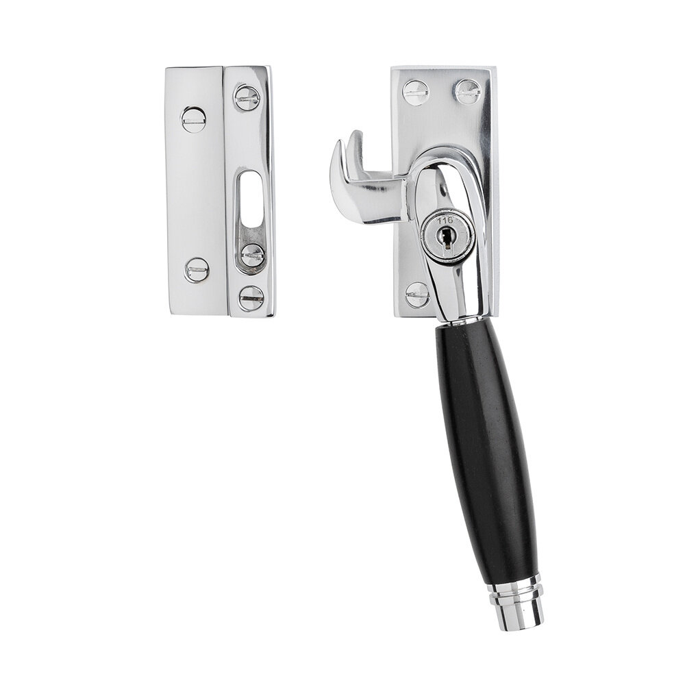 De Oude Deurklink Klassieke raamsluiting glanzend nikkel met slot en ventilatiestand rechts De Oude Deurklink Klassieke raamsluiting glanzend nikkel met slot en ventilatiestand rechts