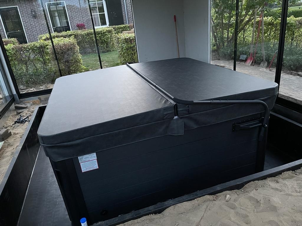 Skoy Kunststof inbouwbak 230x270x45 voor spa of jacuzzi