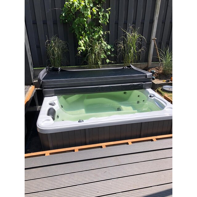 Skoy Kunststof inbouwbak 220x260x95 voor spa of jacuzzi