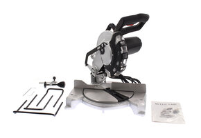 Scie à onglets TM de 1500 watts avec laser de 8 pouces