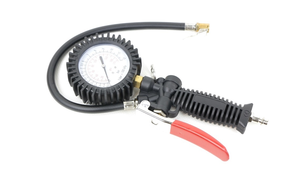 Pompe à pneus professionnelle TM, de 0 à 12 bars