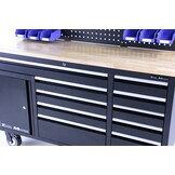 Établi TM de 158 cm avec 10 tiroirs, une porte et une paroi arrière