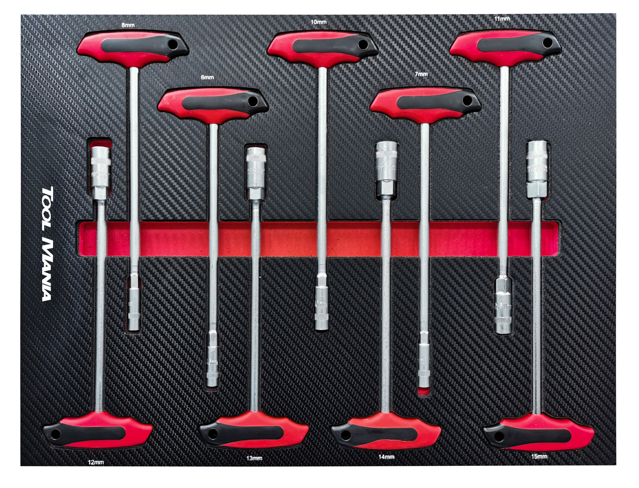 Chariot à outils TM rempli de 262 pièces avec 7 tiroirs et porte avec inserts en mousse.