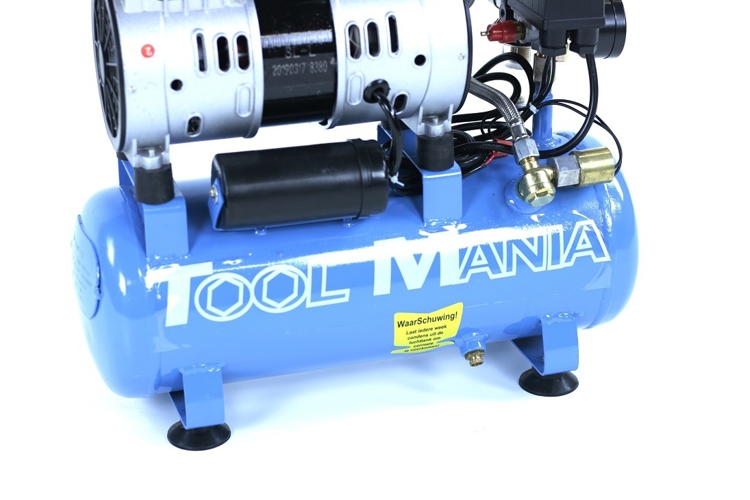 TM compresseur d'air silencieux de 6 litres 0,75 CV 230V