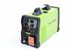 La découpeuse plasma TM CUT 60 avec affichage numérique et technologie IGBT.
