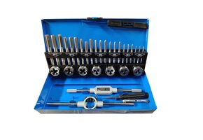 Ensemble de 32 tarauds et filières HSS M3-12 de TM