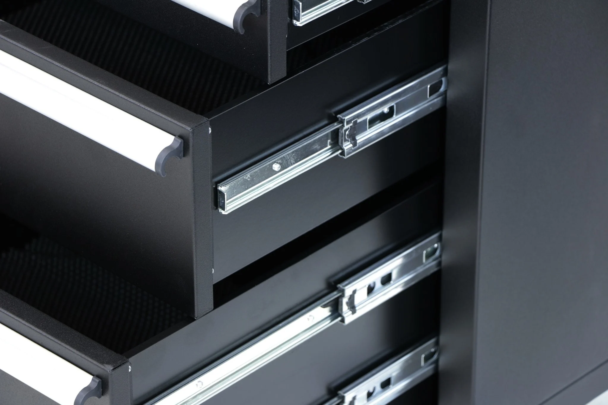 TM 215 Cm. Chariot à outils / Établi avec plan de travail