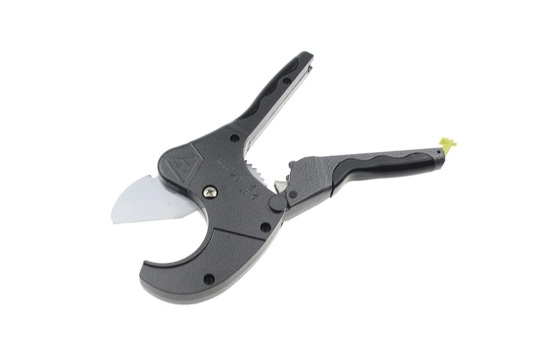 Coupe-tube PVC 75 mm