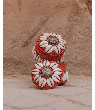 Opbergdoosje met cowrie schelpen | XS
