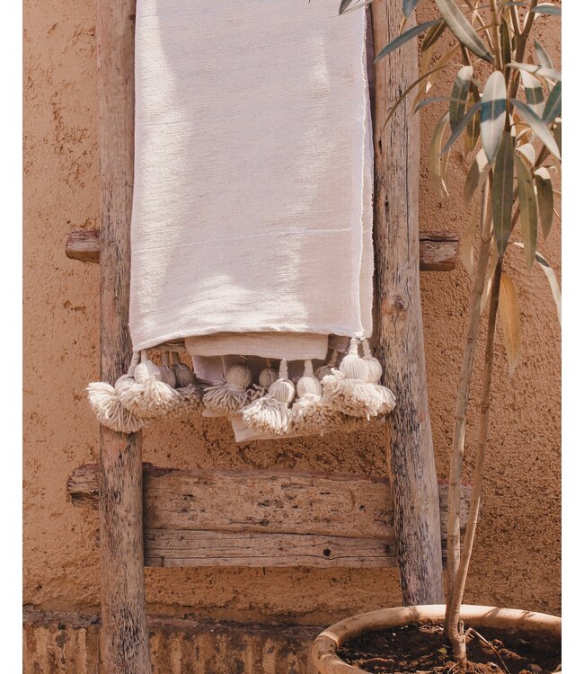 Pompom sprei 200x300  | 5 varianten