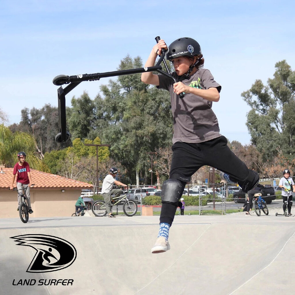 Land Surfer - stunt scooter - pink camo design