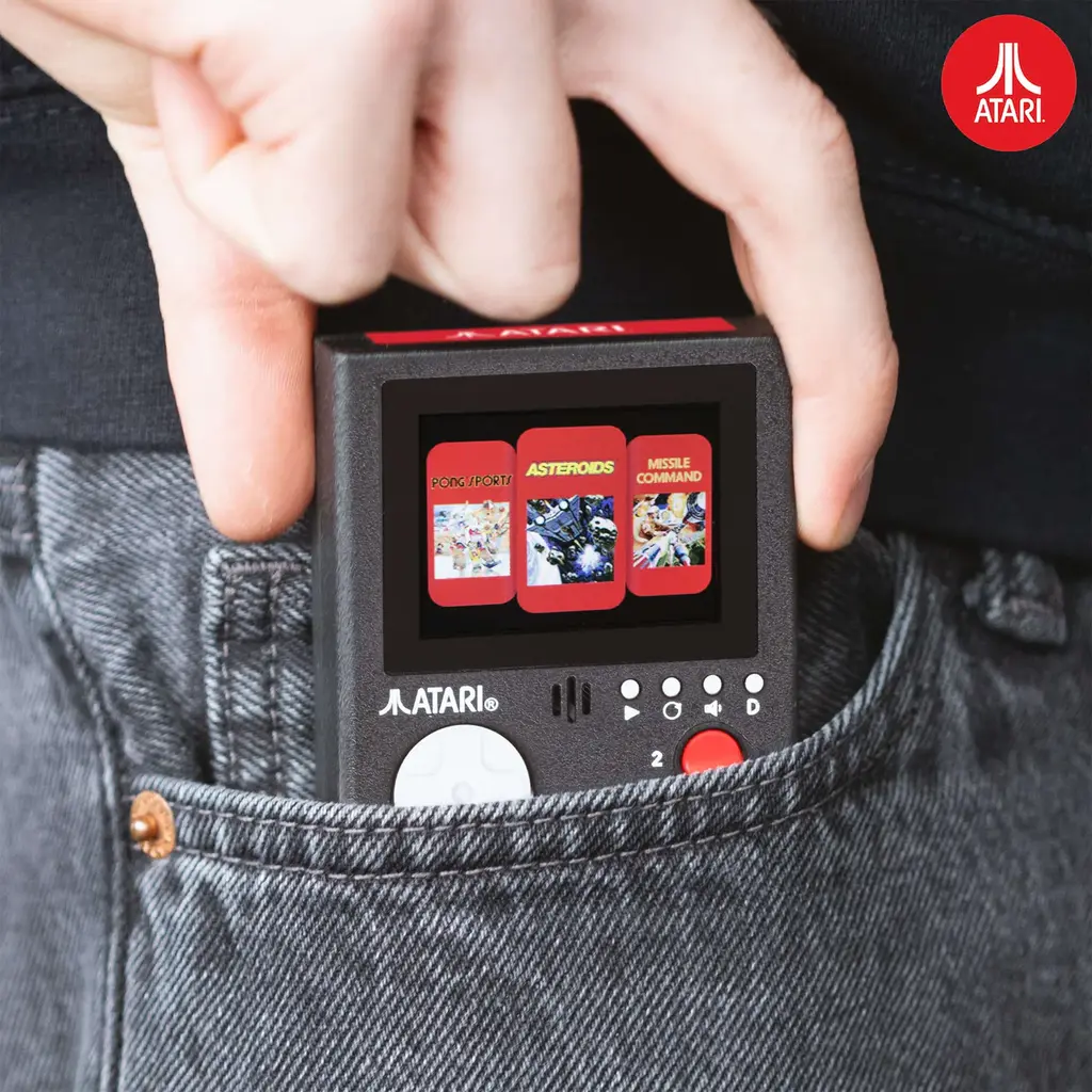 Atari Atari - cartridge gaming handheld (keychain)